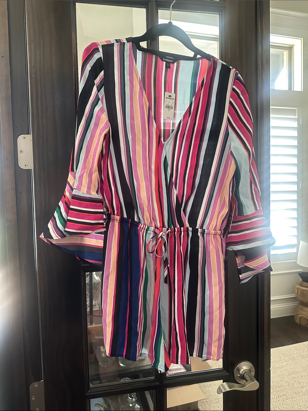 ADORABLE NWT EXPRESS ROMPER SIZE SMALL